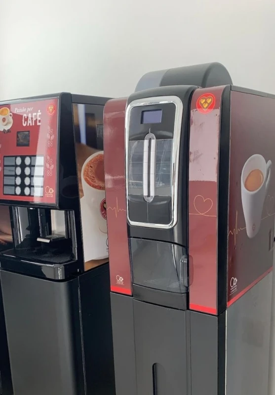 máquina com cápsula de café